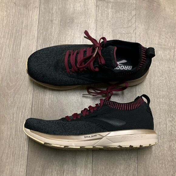Womens Brooks Richicet Running Walking Lowcut Sneakers‎ Shoes - Picture 1 of 9
